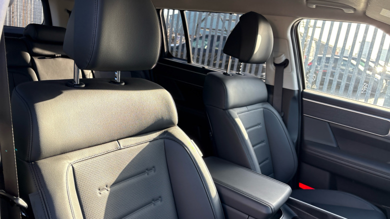 Hyundai SANTA FE 1.6 TGDi Plug-in Hybrid Ultimate 5dr 4WD Auto Estate